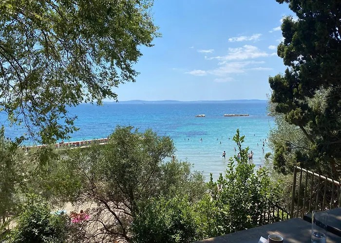 شقة Leonid سبليت